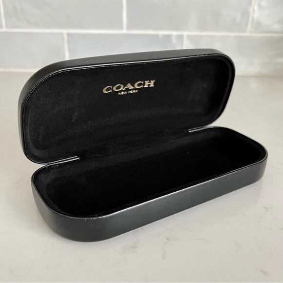 NEW Coach Shiny Black Rectangle Medium Hard Clamshell Dome Sunglass Case - Picture 2 of 10